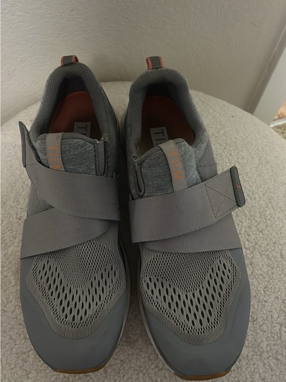 Grey women’s cycle shoes
